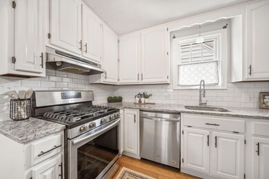 188 E Royal Forest Blvd, Columbus, OH 43214 - photo 6