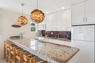 539 Dune Rd unit 29, Westhampton Beach, NY 11978 - photo 7