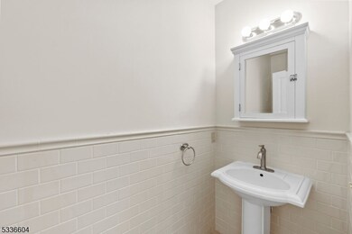 33 Forest Ave unit E1, Hawthorne, NJ 07506 - photo 7