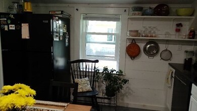 6 Emmons St unit 2, Franklin, MA 02038 - photo 4