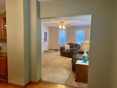 601 W Broadway St, Decorah, IA 52101 - photo 5