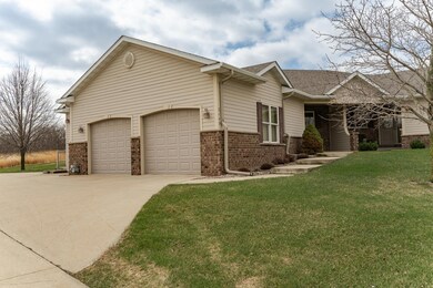 2145 Turnberry Ln SE, Pine Island, MN 55963 - photo 2