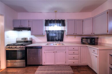 864 Beaver Ave, Midland, PA 15059 - photo 4