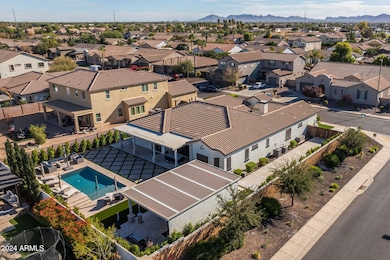 48-web-or-mls-3022 E Warbler Rd, Gilbert