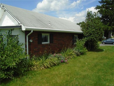 2318 S 3rd St, Allentown, PA 18103 - photo 3