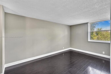 Coral Springs Tower Club unit 303B, Coral Springs, FL 33065 - photo 5