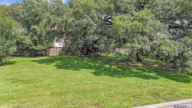 2212 Idle Oaks Dr, Baton Rouge, LA 70808 - photo 7