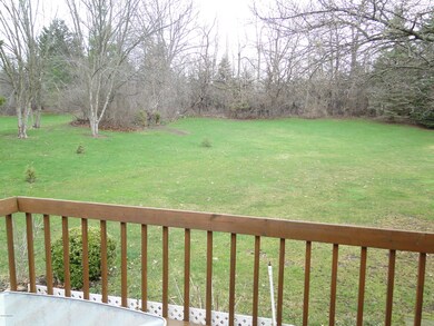 1945 Cross Bend St NE unit 41, Grand Rapids, MI 49505 - photo 3