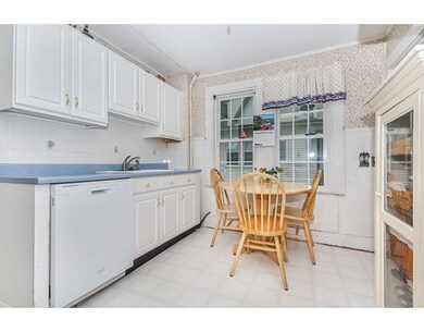 27 Princeton Rd, Malden, MA 02148 - photo 6