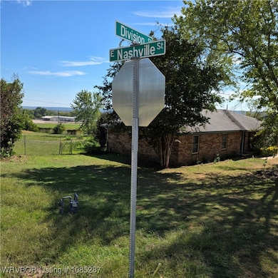 920 Division St, Greenwood, AR 72936 - photo 3