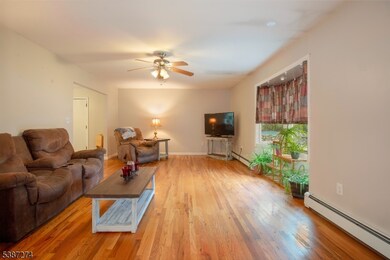 31 van Sickle Rd, Lafayette, NJ 07848 - photo 5