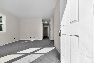 4-web-or-mls-200-sycamore-st