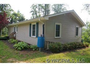 39 W Chapel Rd, Asheville, NC 28803 - photo 3