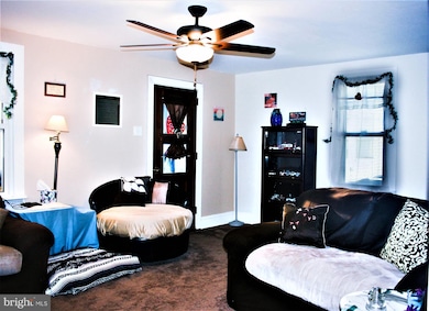 23 Holly Rd, Clementon, NJ 08021 - photo 2