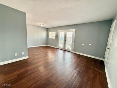 1458 Silver Mesa Cir unit 4, Las Vegas, NV 89169 - photo 2