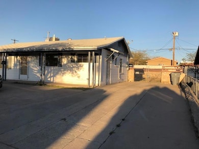 1110 Hawaii St, El Paso, TX 79915 - photo 2