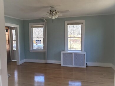 13 Horton St, Amesbury, MA 01913 - photo 5