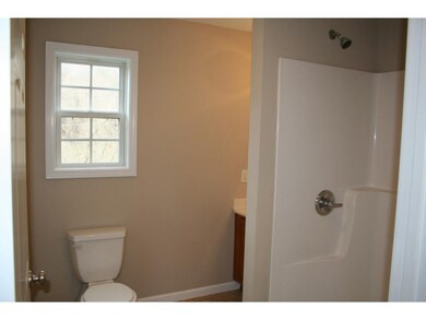 354 Preservation Cir, Johnson City, TN 37601 - photo 5