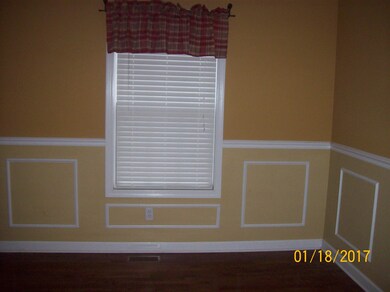 Formal dining w/ trey ceiling