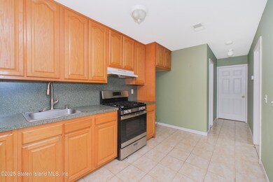 321 Sheldon Ave, Staten Island, NY 10312 - photo 5