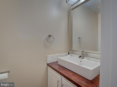 5807 Walden Commons Ct, Burke, VA 22015 - photo 6