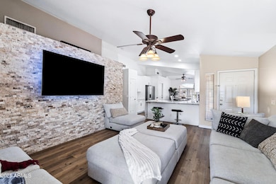 004___8525 E Carol Ave