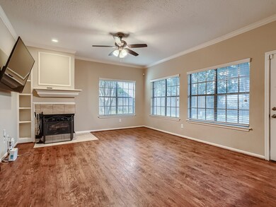 8530 Spring Green Dr, Houston, TX 77095 - photo 4