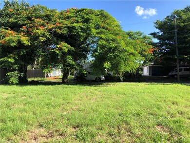 1380 Sperling Ct, Naples, FL 34103 - photo 3