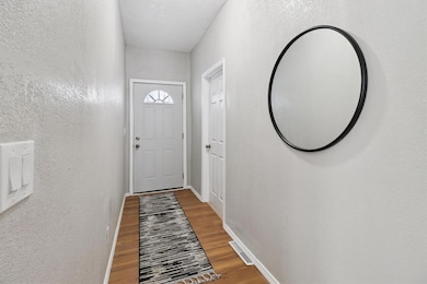 1411 Idaho St, Des Moines, IA 50316 - photo 3