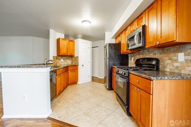 3295 Cypress Ct, Monmouth Junction, NJ 08852 - photo 4