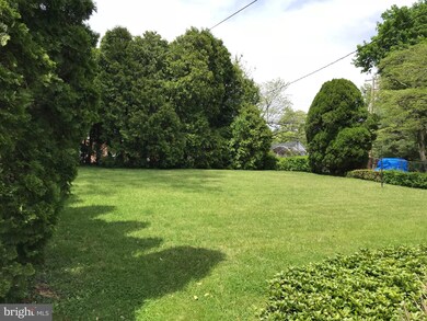 614 N 26th St, Reading, PA 19606 - photo 5