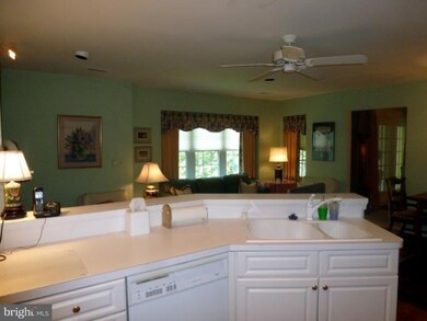 403 Plumbridge Ct unit 403, Lutherville Timonium, MD 21093 - photo 2