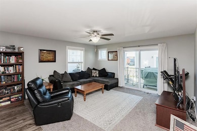 223 Burr Oak Ct, Norwalk, IA 50211 - photo 3