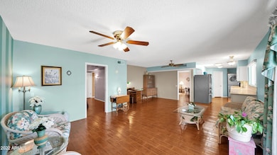 10630 W Granada Dr, Sun City, AZ 85373 - photo 6