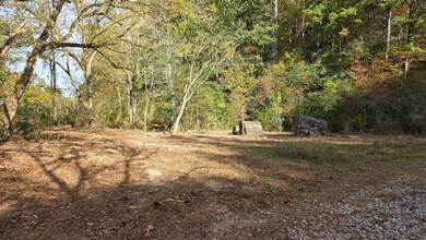 1876 Upper Middle Creek Rd, Sevierville, TN 37876 - photo 6