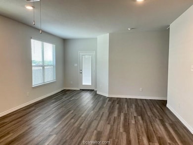 1312 McQueeny Dr, College Station, TX 77845 - photo 7