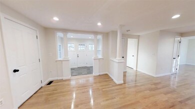 26 Stoneham Dr, Riverside, RI 02915 - photo 6