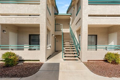5211 Lindell Rd unit 203, Las Vegas, NV 89118 - photo 5