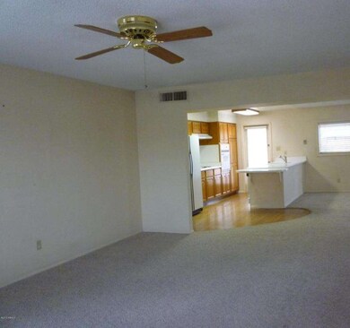 5 - Living Room