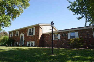 13 Nassau Dr, Maryville, IL 62062 - photo 2