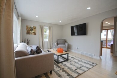 10 Cardinal Rd, Danvers, MA 01923 - photo 7
