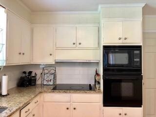 Built-In Oven, Microwave and Cooktop