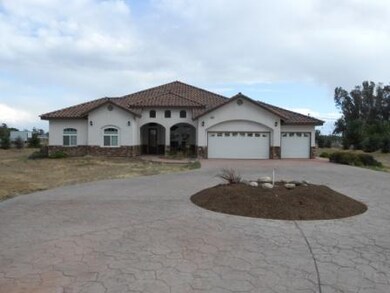 10269 E Mckinley Ave, Sanger, CA 93657 - photo 4