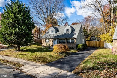 2545 Secane Rd, Secane, PA 19018 - photo 2