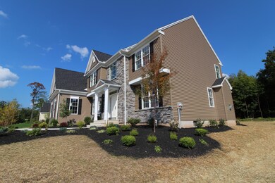 1123 Woodberry Dr, Mountain Top, PA 18707 - photo 5