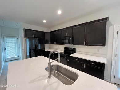 110 Yorktown Ct, Lafayette, LA 70507 - photo 4