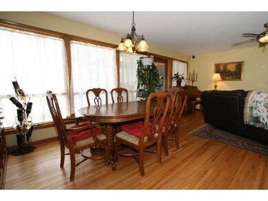 5642 Oakview Ln, Minnetonka, MN 55345 - photo 7