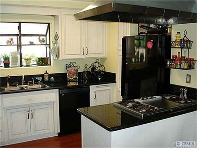 Direct access from garage into kitchen area