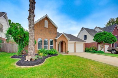 17406 Canyon Knoll Dr, Houston, TX 77095 - photo 2