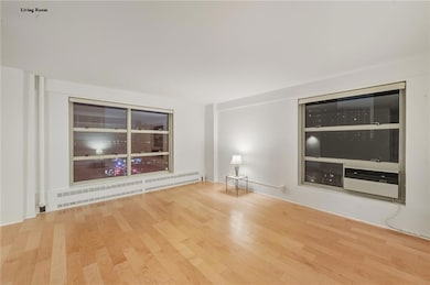 Morningside Gardens unit 5C, New York, NY 10027 - photo 4